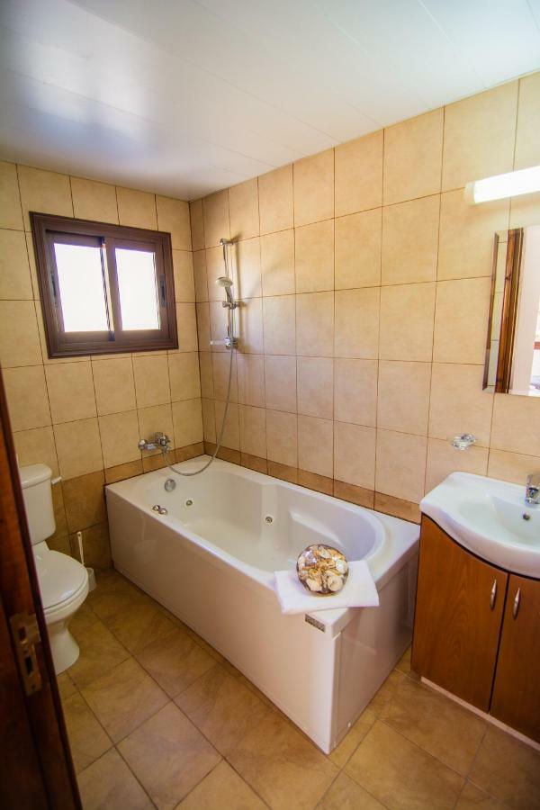 Alkiviades Villa Theletra ภายนอก รูปภาพ