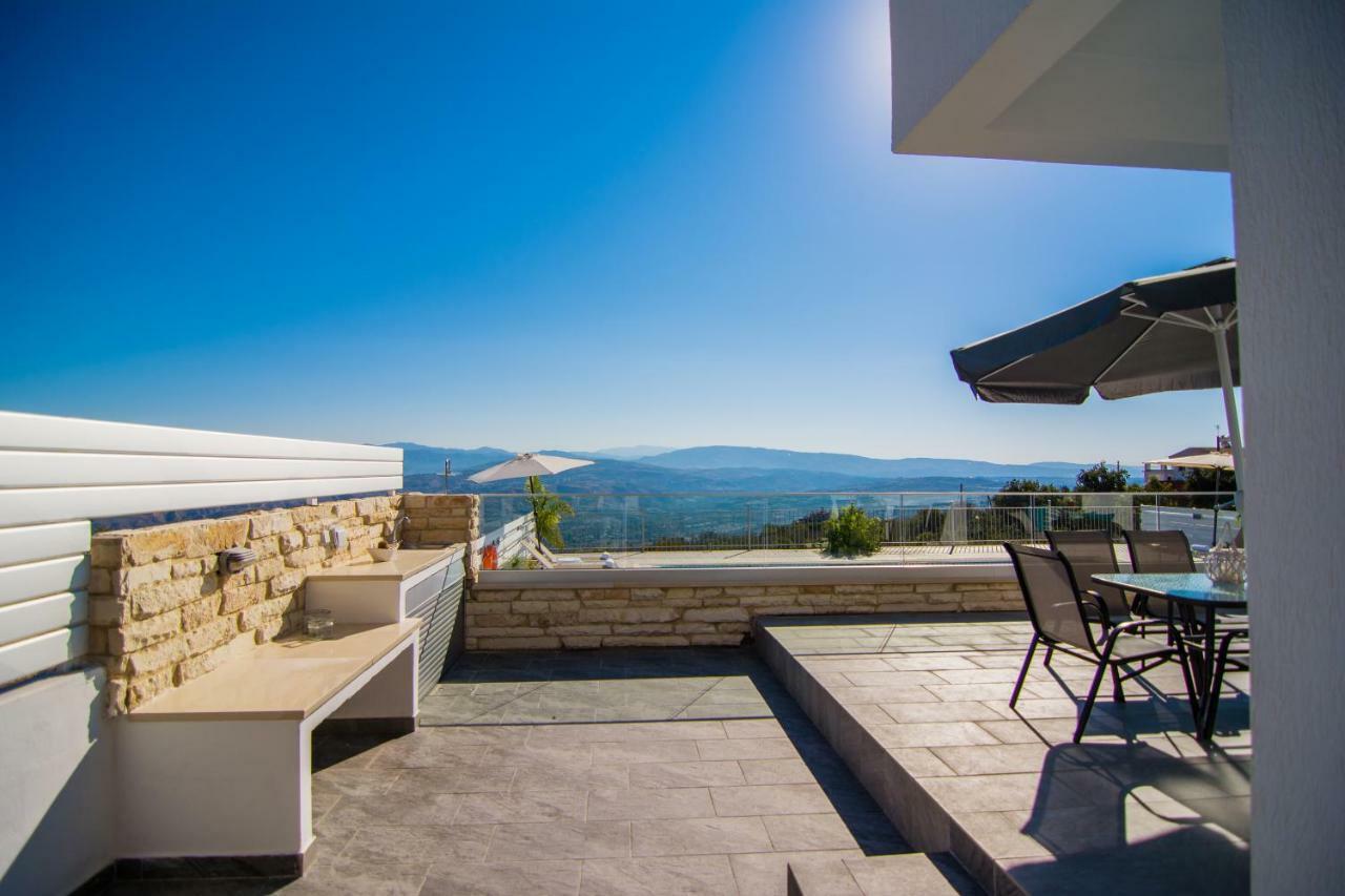 Alkiviades Villa Theletra ภายนอก รูปภาพ